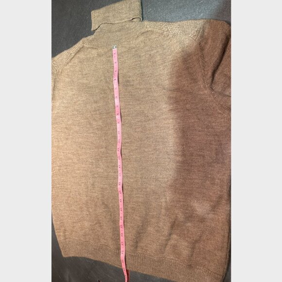 Hugo Boss Men's Sweater. Size: XXL. Excellent Condition. - Picture 15 of 16